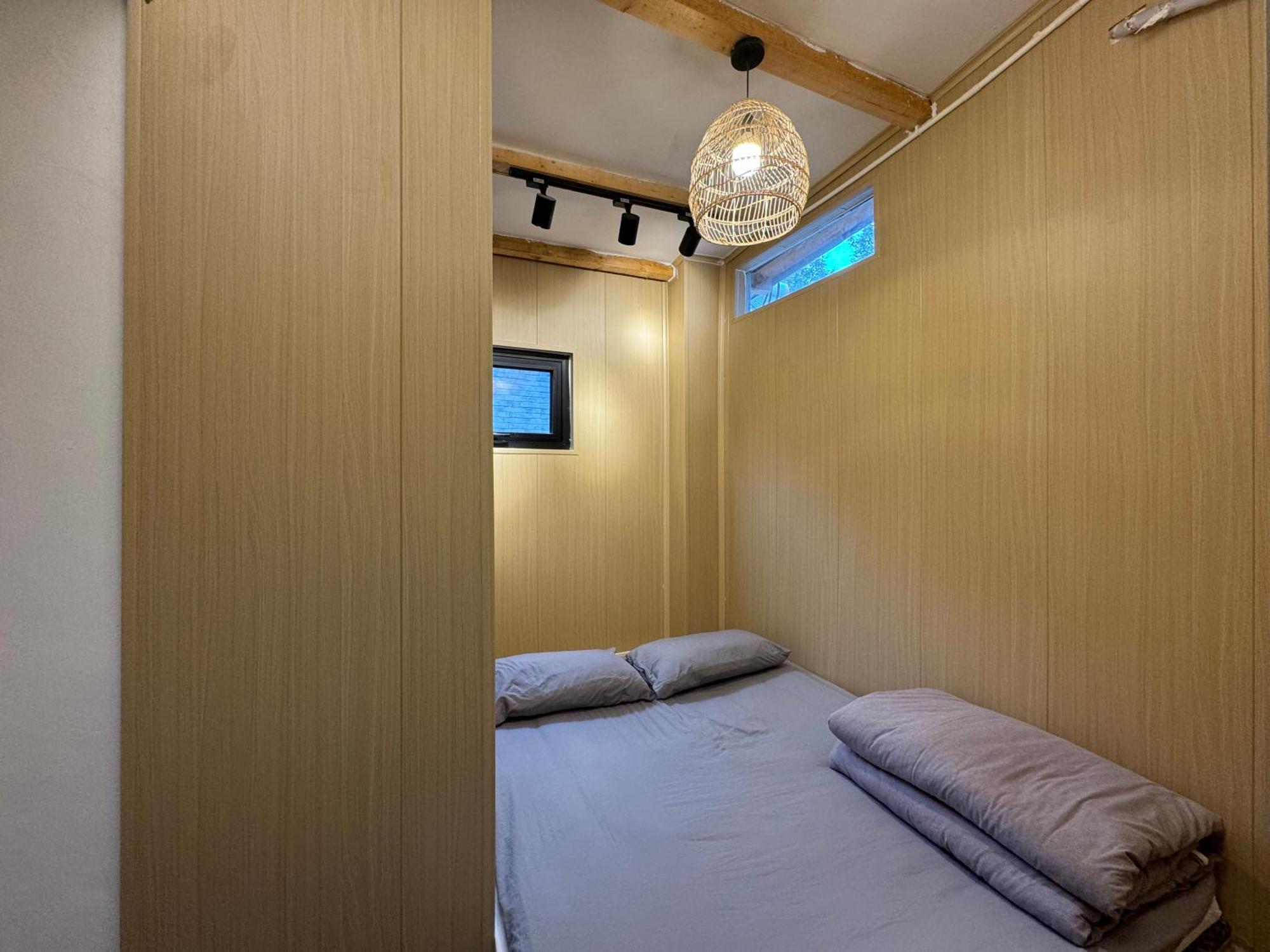 Beijing Hills & Hutong City Retreat Near Forbidden City & Line 4 Multi-Room Options 外观 照片